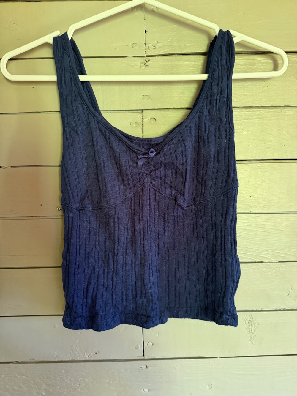 Aeropostale Navy Ribbed Scoop Tank with Front Bow